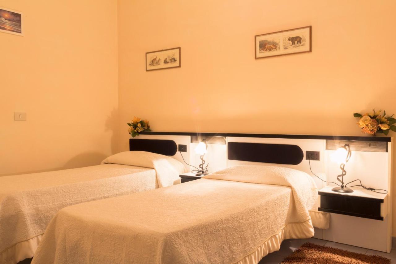 Hotel Falisco 파브리카 디 로마 외부 사진